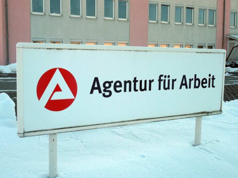 Losing a Job in Germany with EU Blue Card: Action Plan