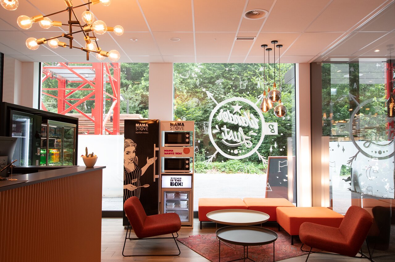 B & B Hotel Zurich East Wallisellen food corner