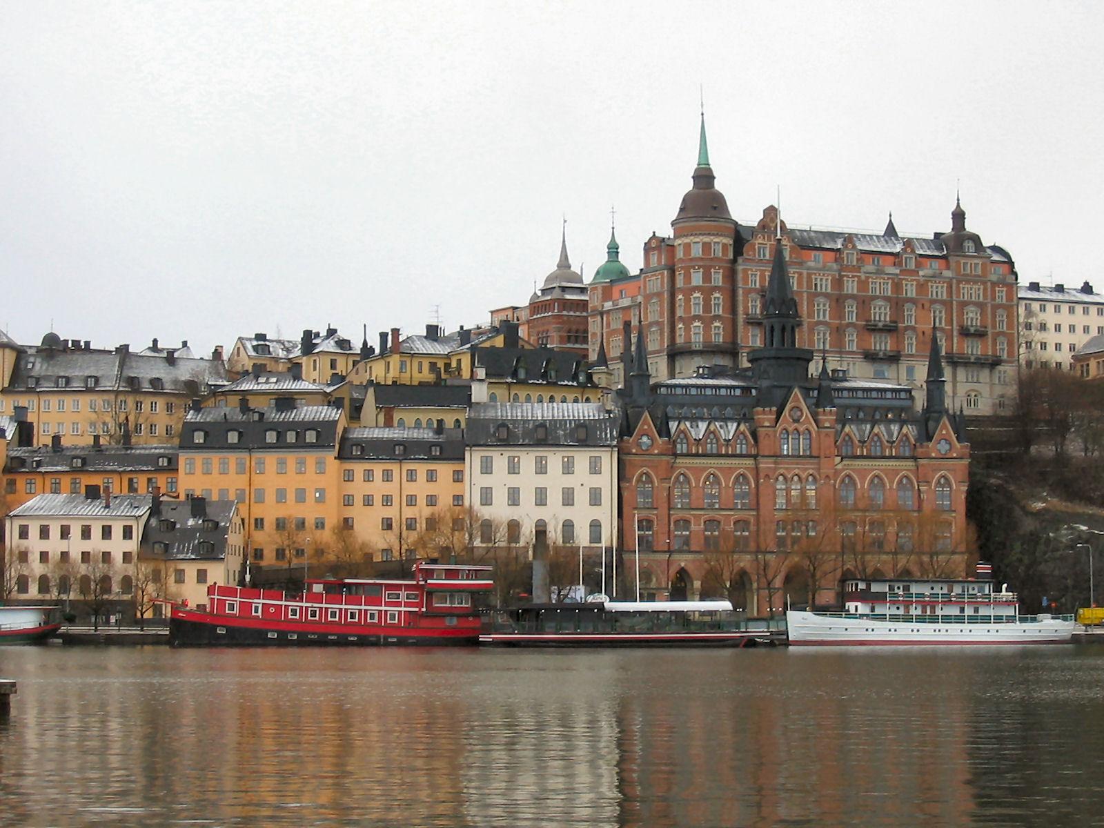 Baltic sea and buildings at Södermalm
