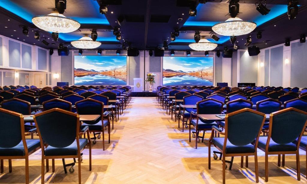 Hotel Bristol conference room with modern touch