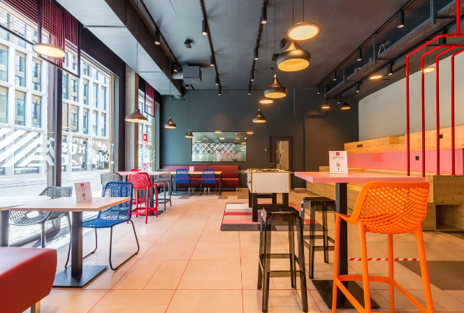 MEININGER Hotel Zurich Greencity Dining Area