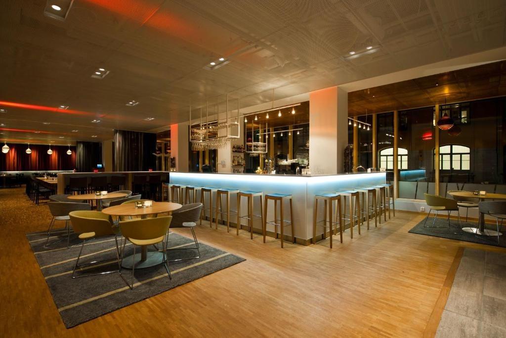 Modern and elegant Hotel Birger Jarl restaurant