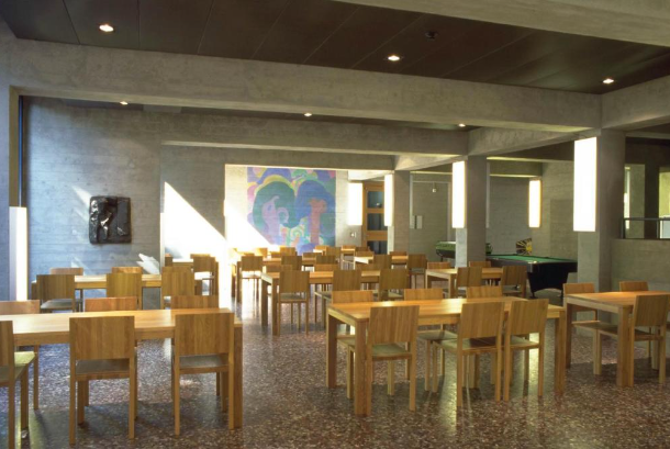 Zurich Youth Hostel restaurant
